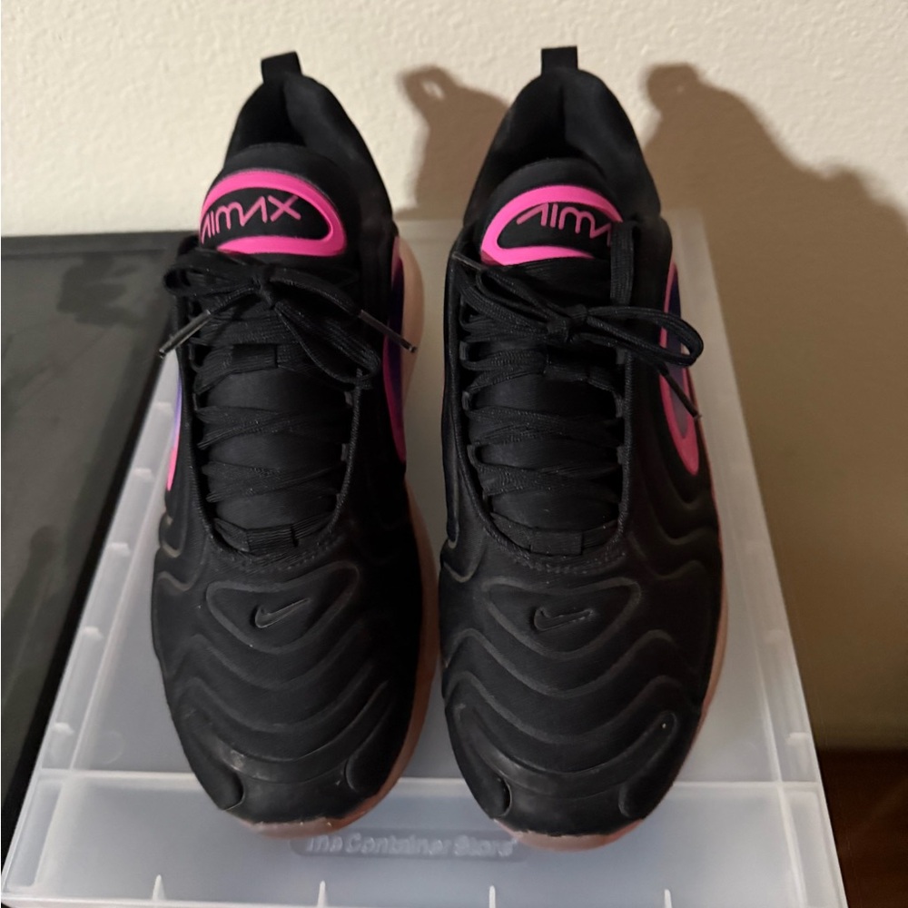 Air max something